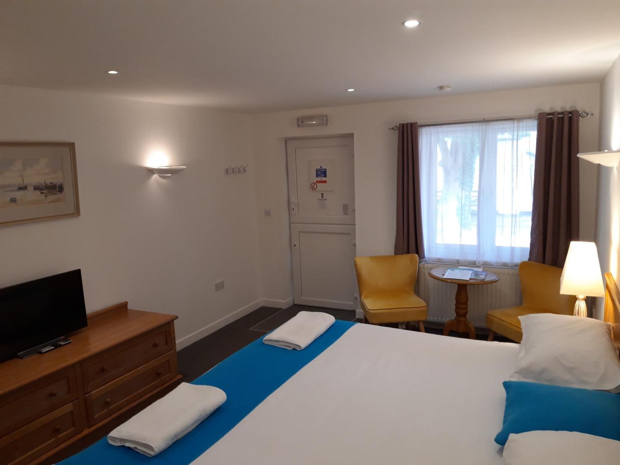 The Flying Fish Stables Hotel Ilminster Ngoại thất bức ảnh